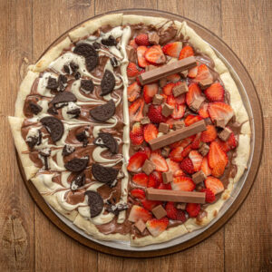 Pizza meia Morango e Chocolate 